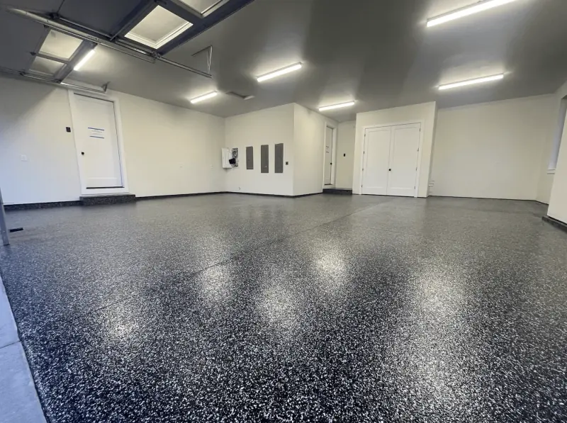 Garage with an onyx flake floor coating